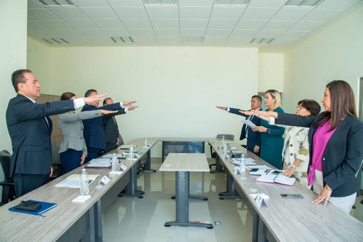 Usar de manera adecuada los recursos, el llamado de la rectora al Comité de Control Interno