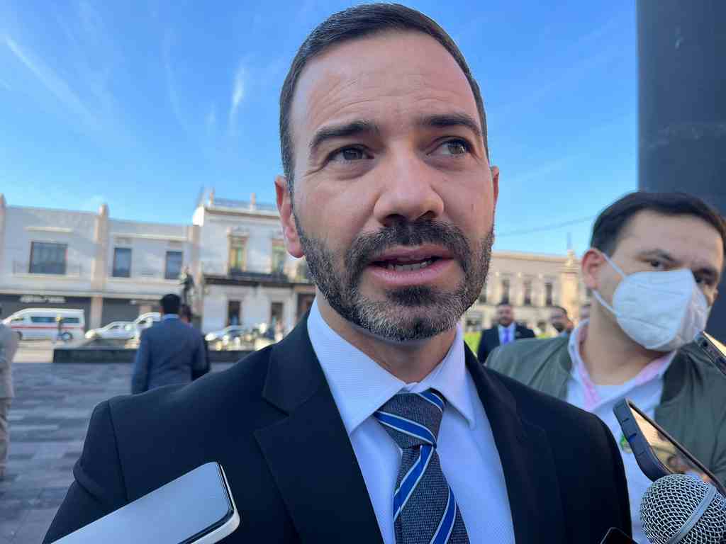 Se tomarán cartas en el asunto para deslindar responsabilidades en la detención de un periodista