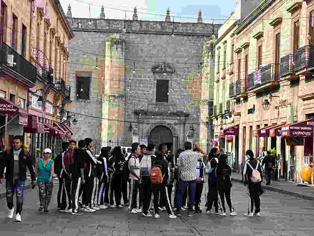 Más de 5 mil niños en Morelia, no van a la escuela a estudiar su educación básica