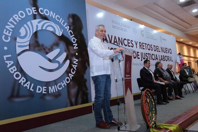 Michoacán camina bajo una nueva visión de justicia y derecho laboral: Bedolla