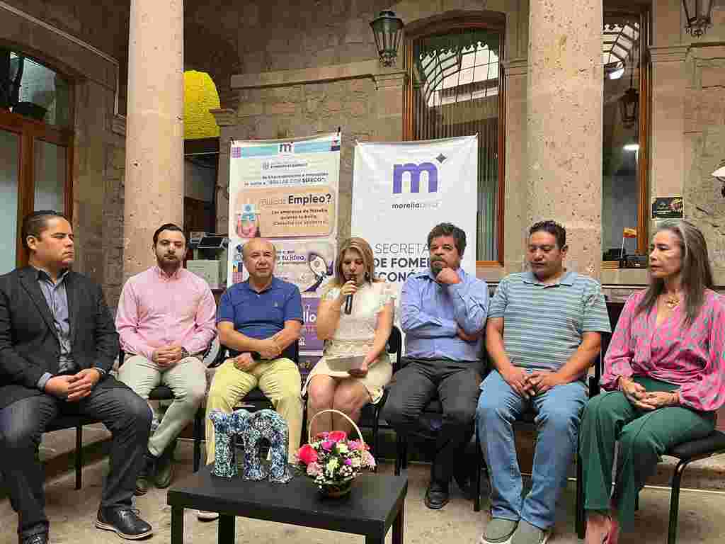 Invitan cámaras empresariales y comerciales a festejar a las mamás comprando local