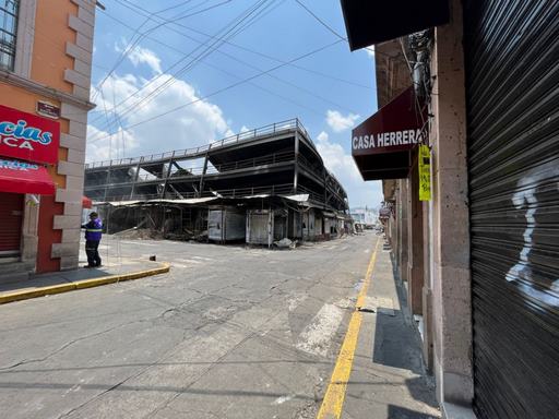 Descartan atentado; corto circuito probable causa del incendio del Mercado Independencia