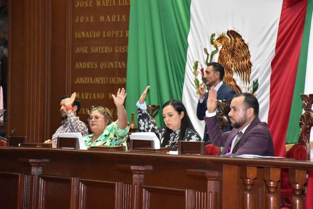 75 Legislatura avala reforma constitucional: agresores y deudores alimentarios no podrán acceder a cargos públicos