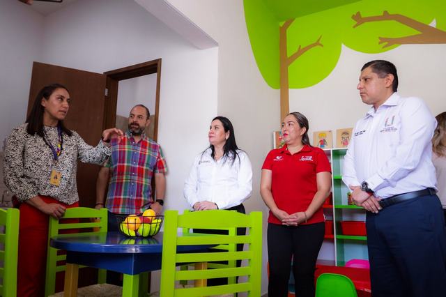 Inaugura Nacho Campos el Centro de Rehabilitación Infantil Uruapan