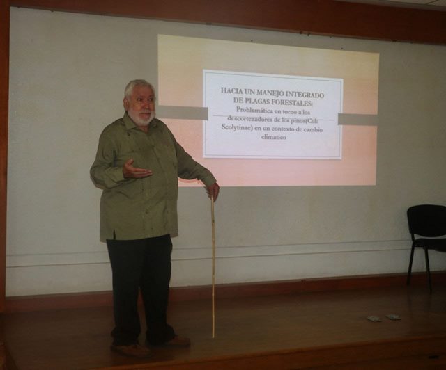 Capacitan a brigadas municipales de Sanidad Forestal