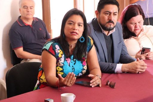 Reconoce Erendira Isauro el manejo adecuado del refinanciamiento de la deuda por la SFA