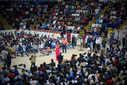 Listos para buscar un lugar en la UMSNH, aspirantes a carreras de las Ciencias Económico Administrativas