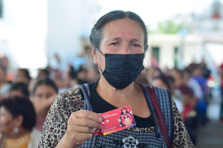 Avanzan con éxito los programas sociales Unidos con las Jefas de Familia y Unidos por la Educación en Tarímbaro