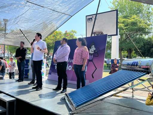 Arrancan Programa de Entrega de Calentadores Solares