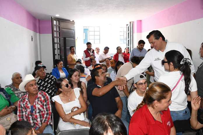 El PRI sigue siendo el partido más grande de México: Memo Valencia