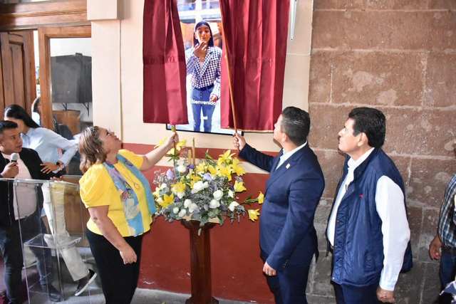 Tiene 75 Legislatura pantalla de información en formato con Lengua de Señas