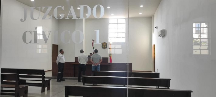 Encuentran y presentan a choferes quienes dañaron patrimonio histórico