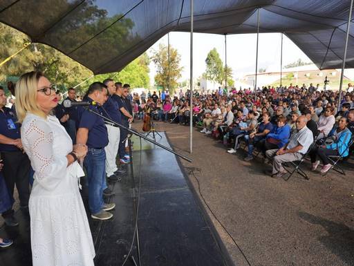 Queremos hacer equipo con los padres y las madres de las y los estudiantes nicolaitas: Rectora