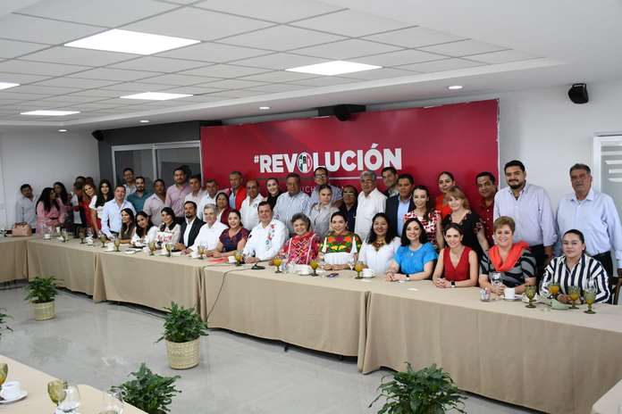 En el PRI no hay corcholatas, hay piezas de ajedrez bien talladas: Memo Valencia