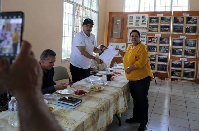 Nacho Campos va por el mantenimiento del río Santa Bárbara