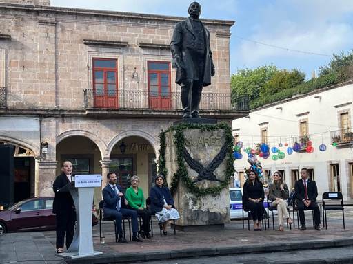 Conmemoran el 151 aniversario luctuoso de Benito Juárez García