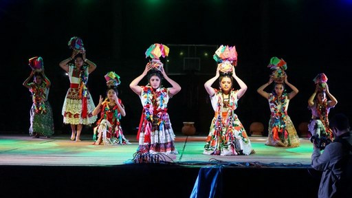Inaugura Nacho Campos el Primer Festival de Danzas Tradicionales y Bailes Mestizos
