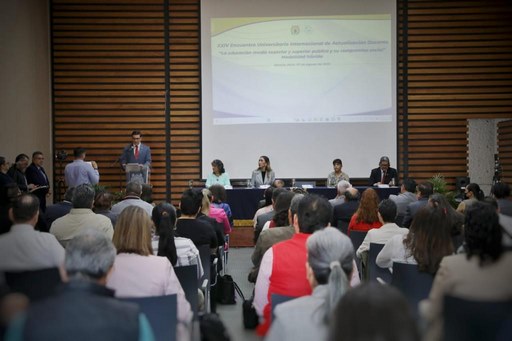 La UMSNH se está modernizando, apostándole a ponderar el interés de las y los estudiantes: Fonseca Madrigal