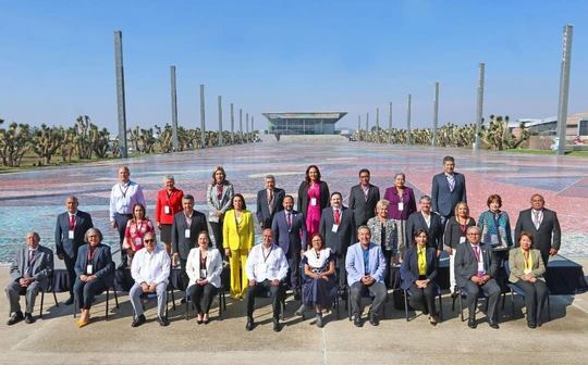 Michoacán se suma al acuerdo nacional para la entrega de libros en CONAEDU