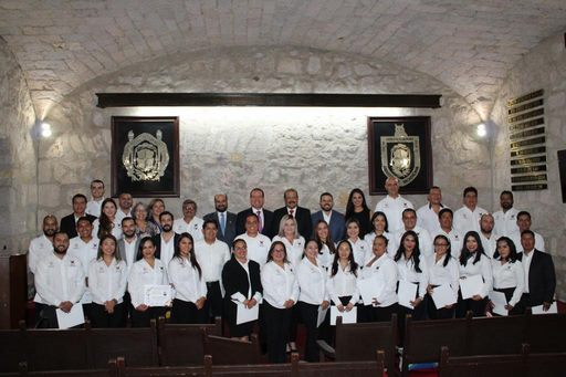 Facultad de Derecho de la UMSNH clausura diplomados dirigidos a personal de la CEEAV