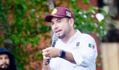 Señalamientos de la oposición a libros de la SEP son politiquería: Reyes Galindo