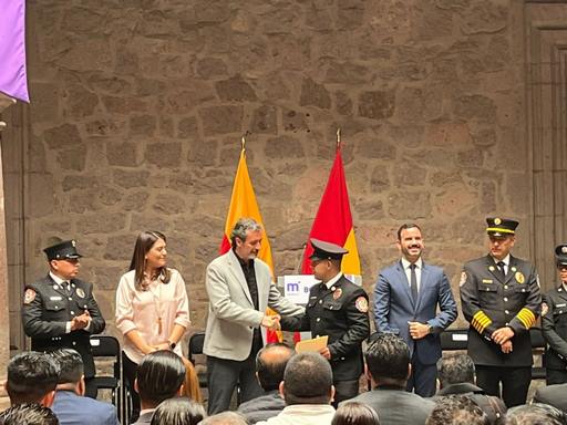 Conmemora Ayuntamiento el Día Nacional del Bombero