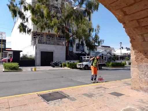 Listo el operativo de limpieza en Centro de Morelia tras concierto de Gloria Trevi