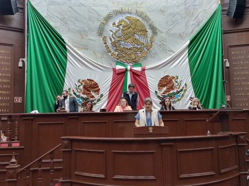 Sin presencia del ex auditor, asegura Azucena Marín que denuncia fue para combatir la corrupción