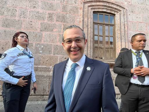 Saldo blanco durante concierto de Gloria Trevi