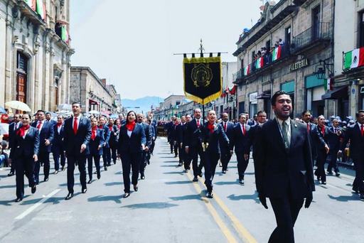 PisPas: La UMSNH se lleva las ovaciones en el Desfile en honor a Don José María Morelos y Pavón