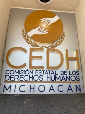 Inicia CEDH investigación por persona que falleció en barandillas de Purépero