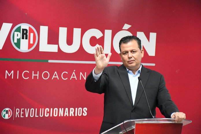 Exige Memo Valencia al gobierno estatal garantías para vivir a plenitud la democracia en Michoacán