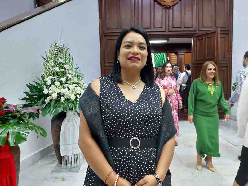 Refrenda Erendira Isauro compromiso conlas y los ciudadanos en este tercer año legislativo