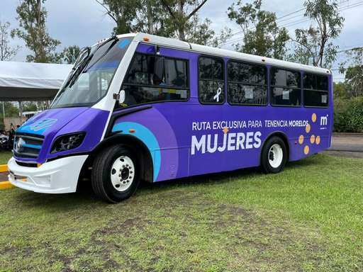 Pide Cocotra quiten los colores morado y naranja que distingue al autobús exclusivo para mujeres