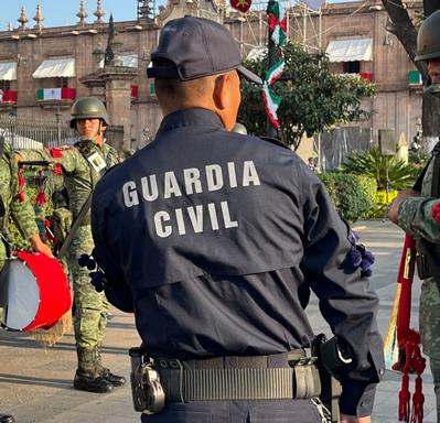 Existe la piratería en la venta de uniformes de las diversas corporaciones policiacas