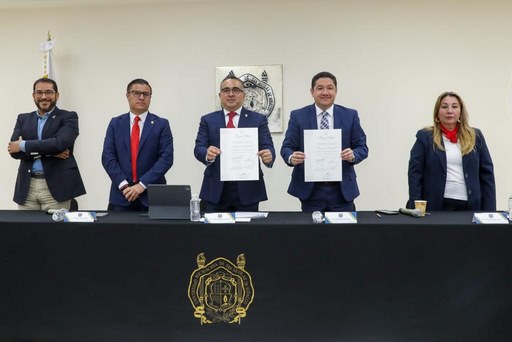 Signan el pacto “Todos por la integridad pública y combate a la corrupción”