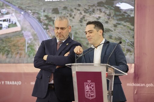 Invertidos más de 5 mil 200 mdp para dos autopistas libres de peaje: Bedolla