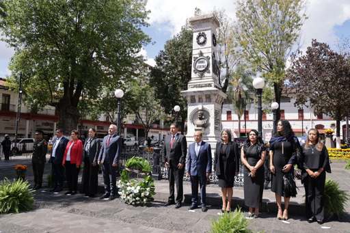 Sin protestas por primera vez, honran a Mártires de Uruapan