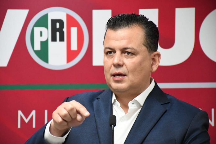 PRI dispuesto a siglar a candidatos que garanticen la no injerencia del crimen organizado: Memo Valencia