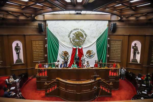 Al Heroico Colegio Militar, Presea Constitución de 1814, del Congreso de Michoacán