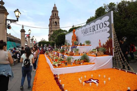 Habrá restricciones para evitar accidentes en colocación de altares de muertos en lugares públicos