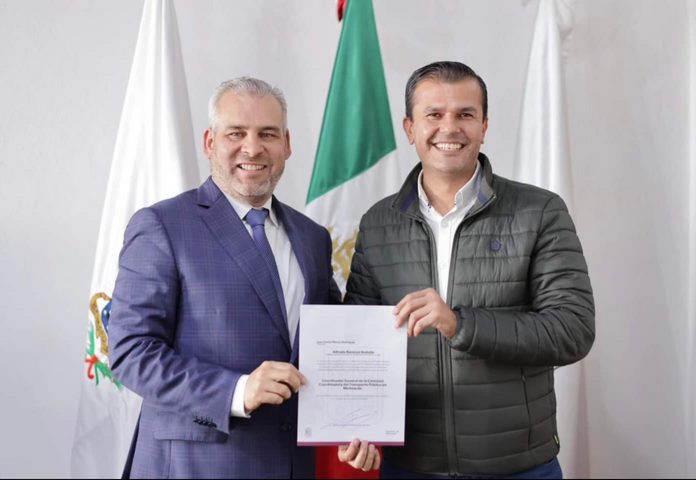 Nombra Bedolla a Juan Daniel Manzo Rodríguez, nuevo titular de la Cocotra