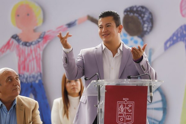 75 Legislatura trabaja contra la discriminación en Michoacán: Víctor Zurita