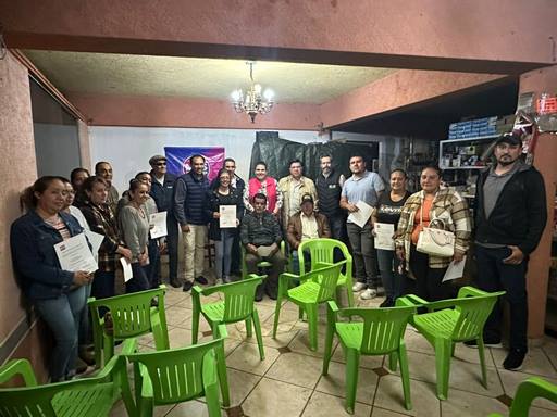 Toman protesta Comisiones Ejecutivas Municipales de Más Michoacán en Angangueo y Purépero