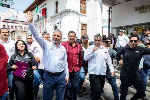 Nacho Campos y Alfredo Ramírez Bedolla presentan proyecto del cablebús