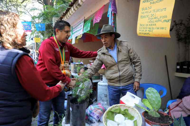 Anuncia Nacho Campos estímulos para pequeños productores agrícolas