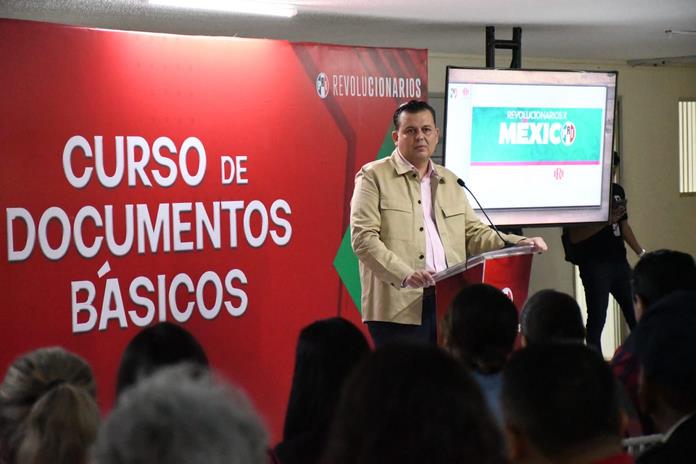 En Michoacán, la alianza debe ser ideológica no electorera: Memo Valencia