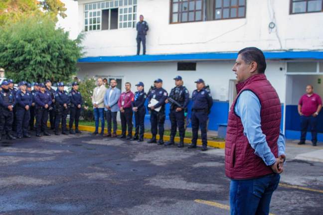 Militar de la legión francesa capacitará a policías municipales