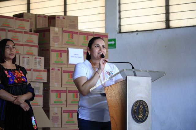 Unen esfuerzos DIF municipal y estatal por la alimentación de las familias