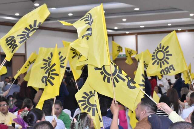 Cerremos filas para alcanzar el triunfo en el Senado y Diputaciones Federales: PRD